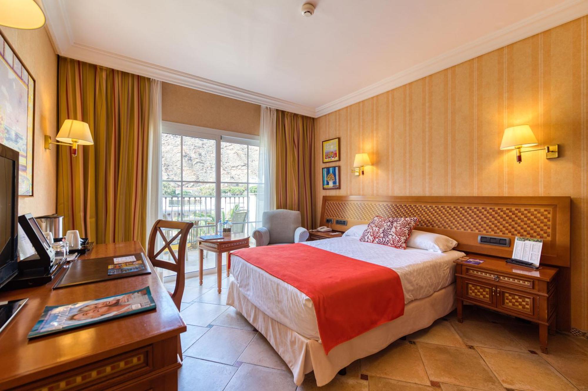 Hotel Cordial Mogan Playa Puerto De Mogan Bagian luar foto